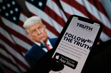 apple app store truth social